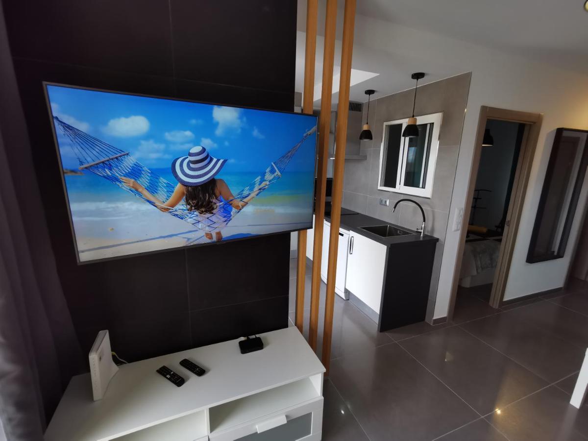 Vivaldi Appartement Los Cristianos  Buitenkant foto