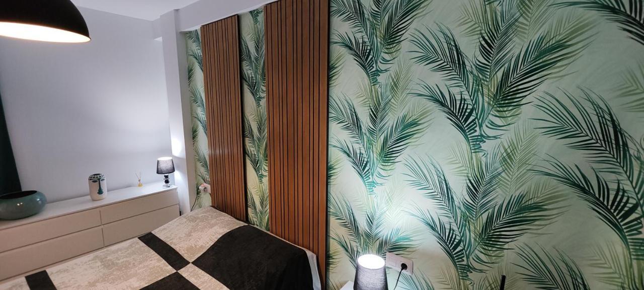 Vivaldi Appartement Los Cristianos  Buitenkant foto